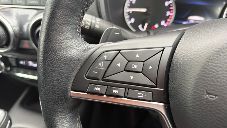 Nissan Juke 1.0 DiG-T 114 Tekna 5dr DCT Petrol Hatchback